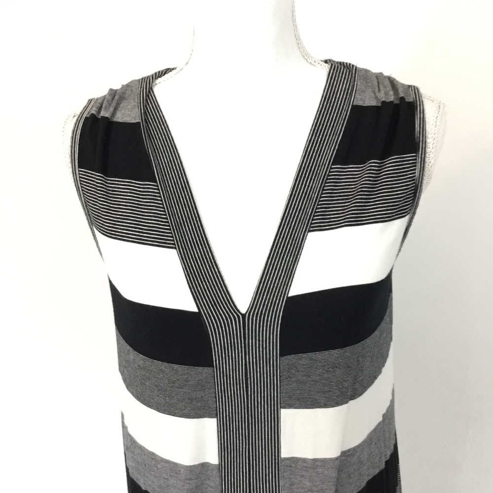 4/$20 MAX STUDIO Jersey Striped Sleeveless Dress - Picture 2 of 8
